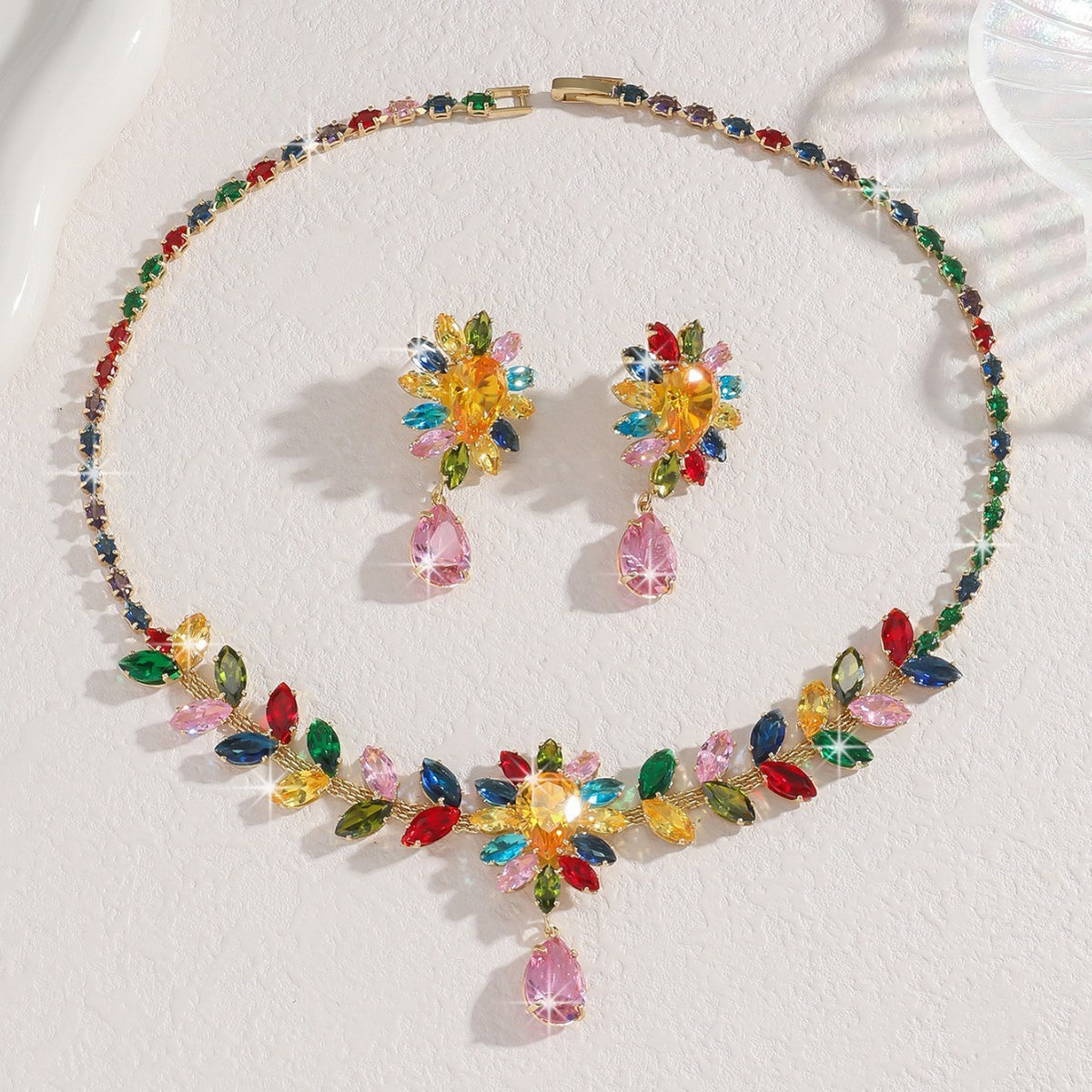 Bridal Zircon Jewelry Set, Teardrop and Leaf Rhinestone Necklace with Earrings — alternate angle