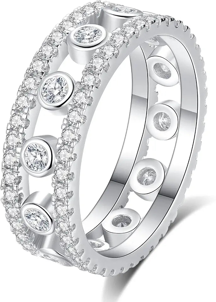 18K White Gold-Plated Sterling Silver Round Moissanite Wedding Band